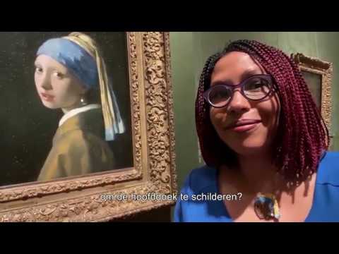 The Girl in the Spotlight - Pigments