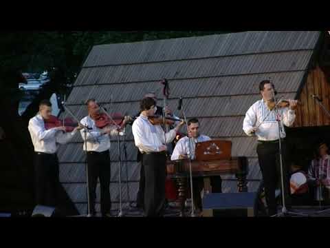 20170708 52. DETVA VRCHARSKE MUZIKY Z PODPOLANIA HRINOVSKE STARODAVNE PAPRCKOVCI Z HRINOVEJ