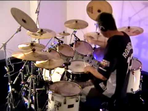 Welcome To My Life by Simple Plan drum cover by Rich Martin