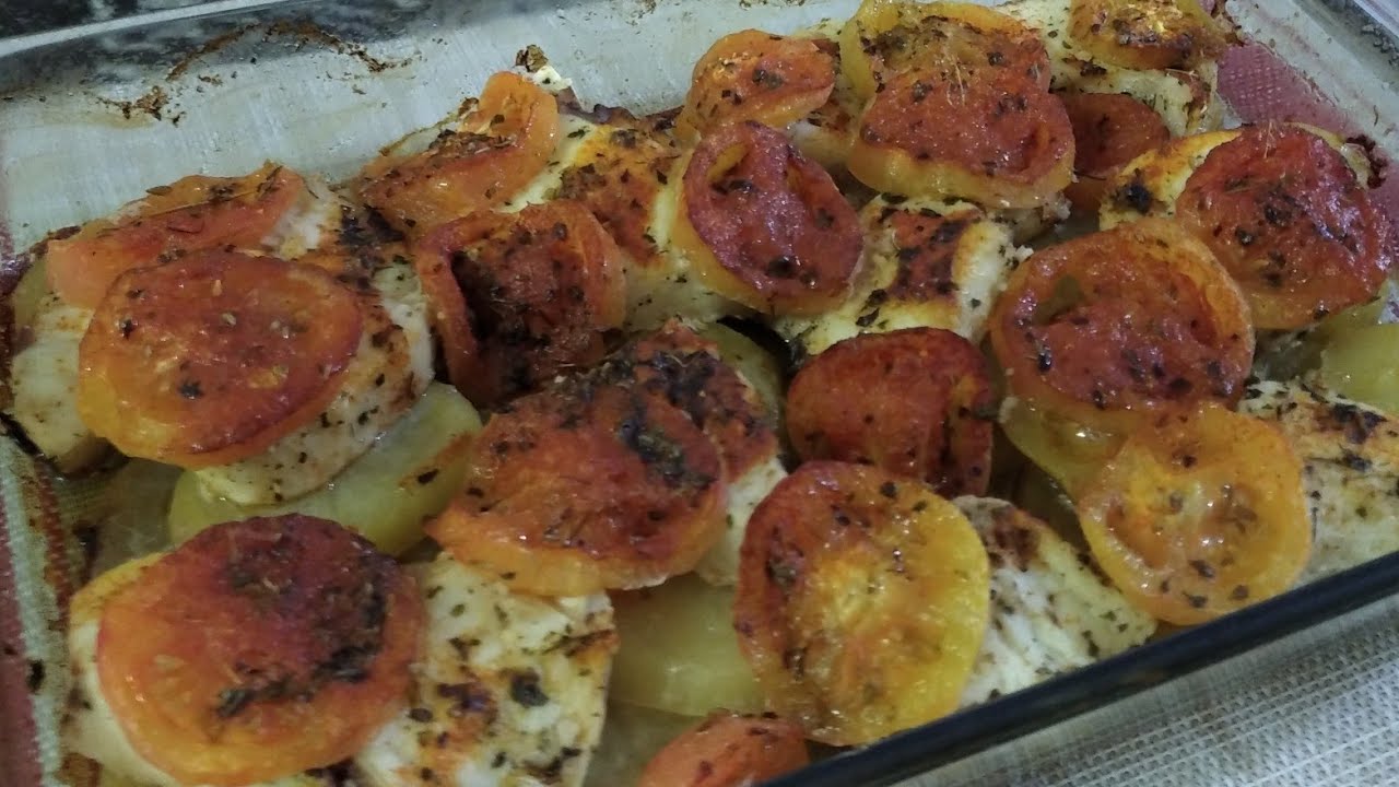 CAÇÃO COM BATATAS ASSADO NO FORNO | Vanessa Armelini