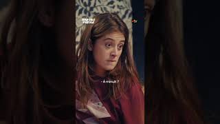 Visiblement, Théo Curin n'est pas fan de la façon dont sa colocataire se dépense ! 😂