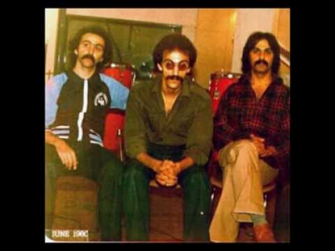 كورش يغمائي - بازخواني ترانه بارونا Kourosh Yaghmaei