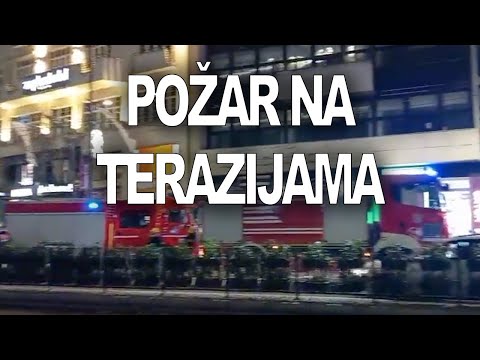 POŽAR NA TERAZIJAMA: Vatrogasci na terenu, gašenje vatre u toku | Beograd danas
