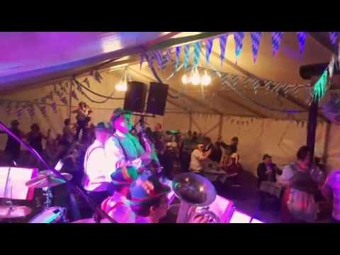 Du borde skaffa dig en tyrolerhatt