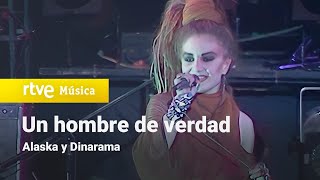 Alaska y Dinarama - &quot;Un hombre de verdad&quot; (actuación Edad de Oro 1984)