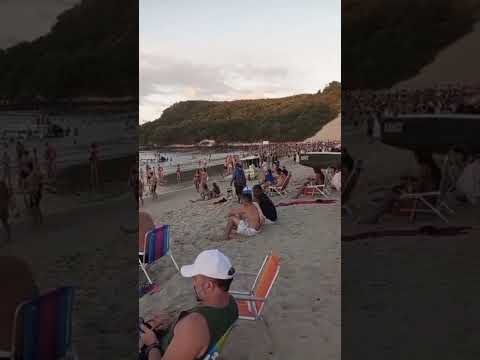 Lotada ou não? Ponta Negra Natal RN.