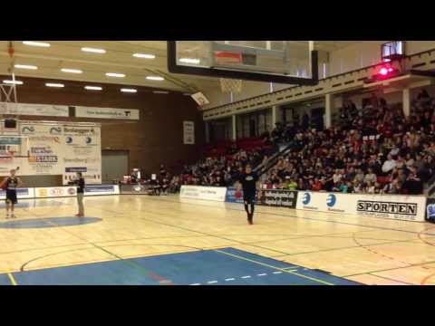 Danish All Star Game 2014 Dunk contest ( Joe Benjamin - SISU)