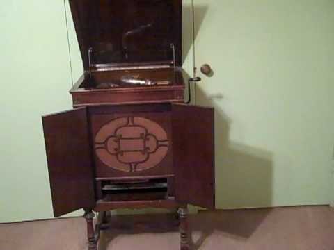 Meyer Davis Smith Ballew She's Wonderful Roaring 20's.MP4