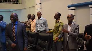 Powerful Praises by Ovsr. Emmanuel Qwesi Boate @ C O P Kaneshie Divine Encounter    Israel District