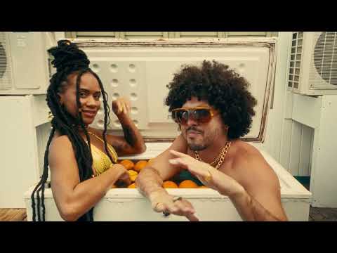 PJ Sin Suela - Caluroso [Official Video]