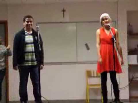 Elyes and Caroline singing 