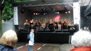 Opwarmertje The Hague Jazz met  Flat Earth Society 2010