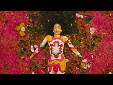 download lagu mp3 mp4 Petal, download lagu Petal gratis, unduh video klip Petal