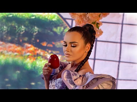 Carmen de la Salciua - Sa imi topesti inima [Videoclip Oficial] 2022