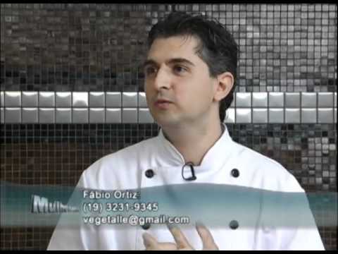 Mulher.com 23/11/2011 - Bolo de cacau com ameixa 2/2