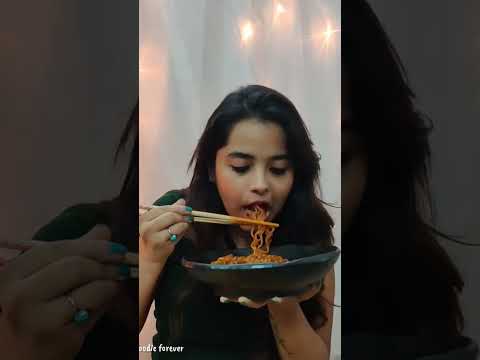 The Ultimate Guide to Samyang Ramen (10 Varieties Reviewed) | #foodshorts #samyang