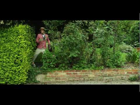 Tony The Tea Towel Man - Aunty Donna's Rumpus Room! Ep07