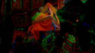 Music video thumbnail preview for CAROLINER RAINBOW ONE LINE ONE LUNG CAPPER LIVE IN CHICAGO 9/15/09 by Caroliner