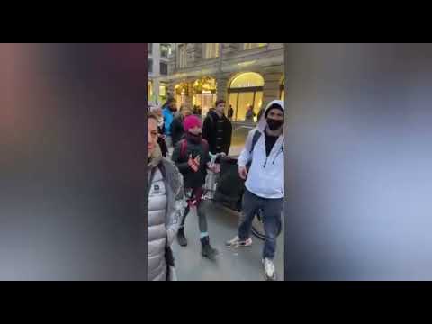 Corona Demo Frankfurt am Main 18.12.2021 - Deutschland zeig dein Gesicht - Fürchte Dich nicht -