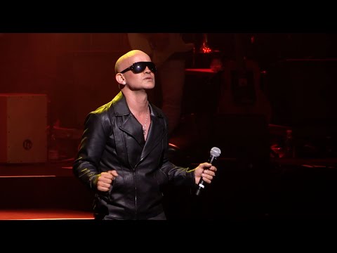 Live vocal performance Rasheed Ferrache. Personal live show and other.