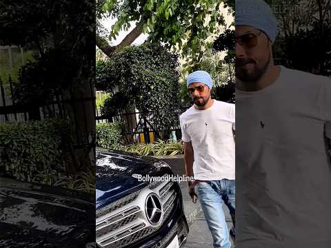 Randeep Hooda At The Prayer Meet of Ankita Lokhande’s Father Shashikant Lokhande #randeephooda