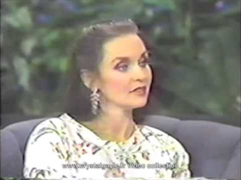 Crystal Gayle - Interview