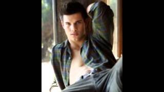 Taylor Lautner lindoo !!!!