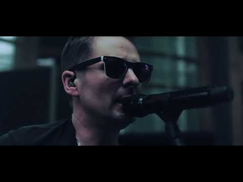 MUSE - WE ARE FUCKING FUCKED (Official Performance Video)