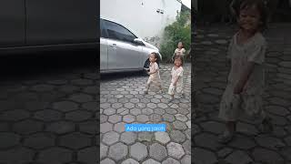 Download lagu lari kejar ayah #shorts #lari dj hei apa dj kunci rmx viral tiktok mp3 Download lagu lari kejar ayah #shorts #lari dj hei apa dj kunci rmx viral tiktok mp3