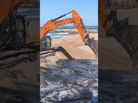 Beach restoration at sea