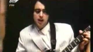 Useless I.D. - Pink stars and magazines