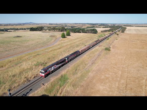 SCT 1MA9 Mixed Freight Train Approaches Gheringhap (8/1/2023) - PoathTV Australian Railways