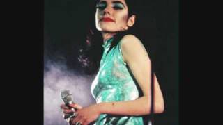 PJ Harvey - Darling Be There
