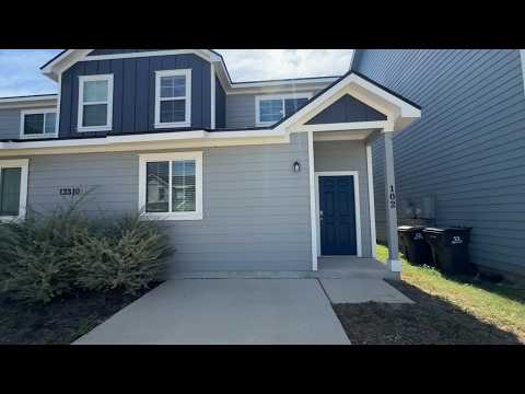 Modern 3 Bd 3 Full Bath Townhouse Near La Cantera & UTSA property video