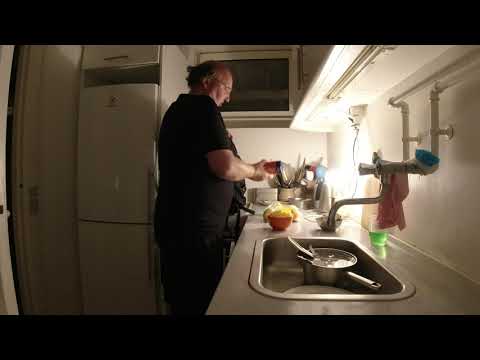 MongoTV_3513 - Danish Vlog - NETTO Haul 66.50 Kroner