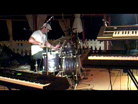 Andrea Marongiu - Mas Que Nada (DRUM SOLO)
