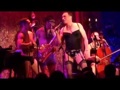 The Skivvies with Patrick Page and Paige Davis - Man/Woman Medley