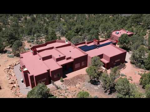 Pinion and Sage: A Dammeron Valley, Utah Luxury Solar Home Tour