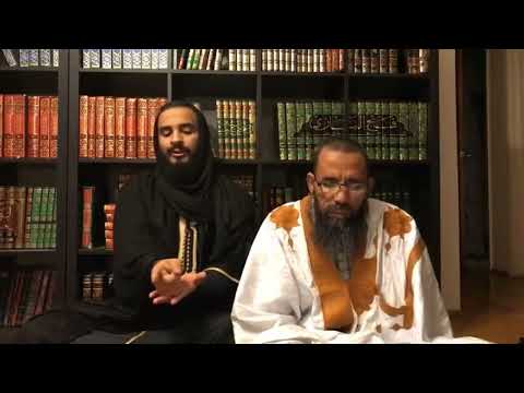 How to move the finger during tashahhud (Maliki) - @salekbinsiddina & Sidi Abubakr Elgarguri