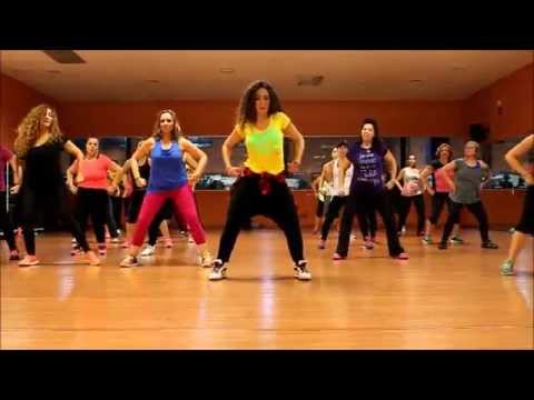 Laura Gómez - Shake Body -Salsation Coreography
