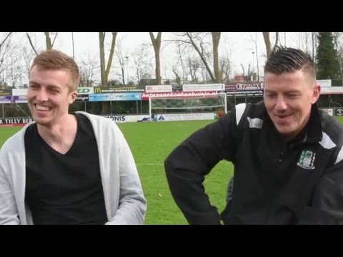 neven tegen elkaar --- OLIVEO - Scheveningen