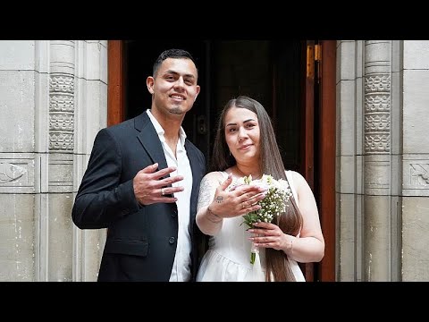 Fifty couples marry at iconic Danish landmarks during Golden Days Festival
