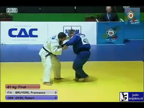 Francesco Bruyere (ITA) - Robert Gess (GER) [-81kg] final Judo 2012 World Cup Rome.
