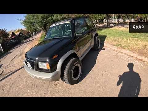 Suzuki Vitara 2.0 - El deportivo todo terreno de bolsillo de los 90