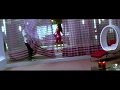 Kareena Shows Her Moves