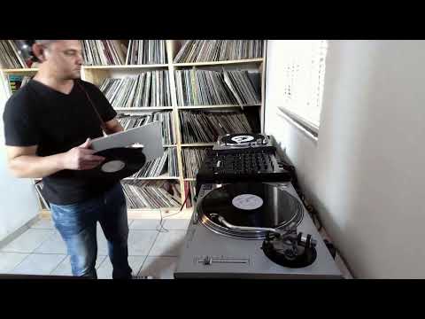 Dj Lance  - Mid Tempo Classics