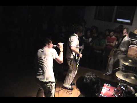 05 The Intrusive - You Can't Get Away With Murder In Texas (Rock Dock 3-26-2005)