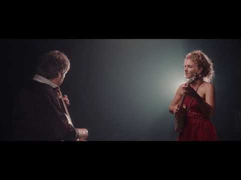 Béla Fleck & Abigail Washburn - Don't Let It Bring You Down (Official Video)