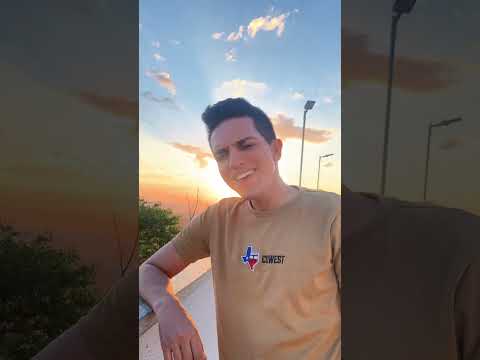 Diretamente pôr do sol do Cristo de Senador Canedo/GO