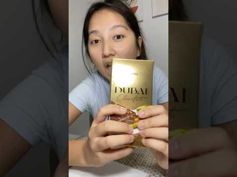 TRYING THE VIRAL DUBAI CHOCOLATE BAR #dubaichocolate #chocolate #food #foodreview